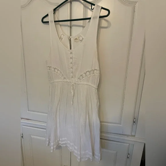 O’Neill white dress - Picture 1 of 4
